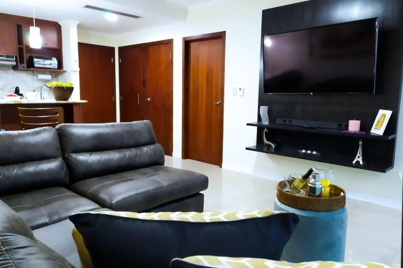 Puerto Santa Ana, Suite Con Vista Al Rio Guayaquil 0*,  Ekvador