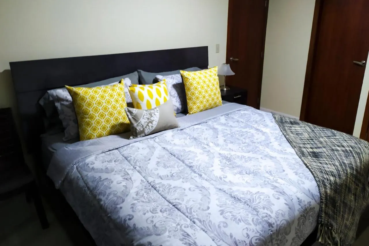 Puerto Santa Ana, Suite Con Vista Al Rio Guayaquil